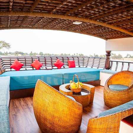 Why Not Houseboat Hotel Alappuzha Exterior foto
