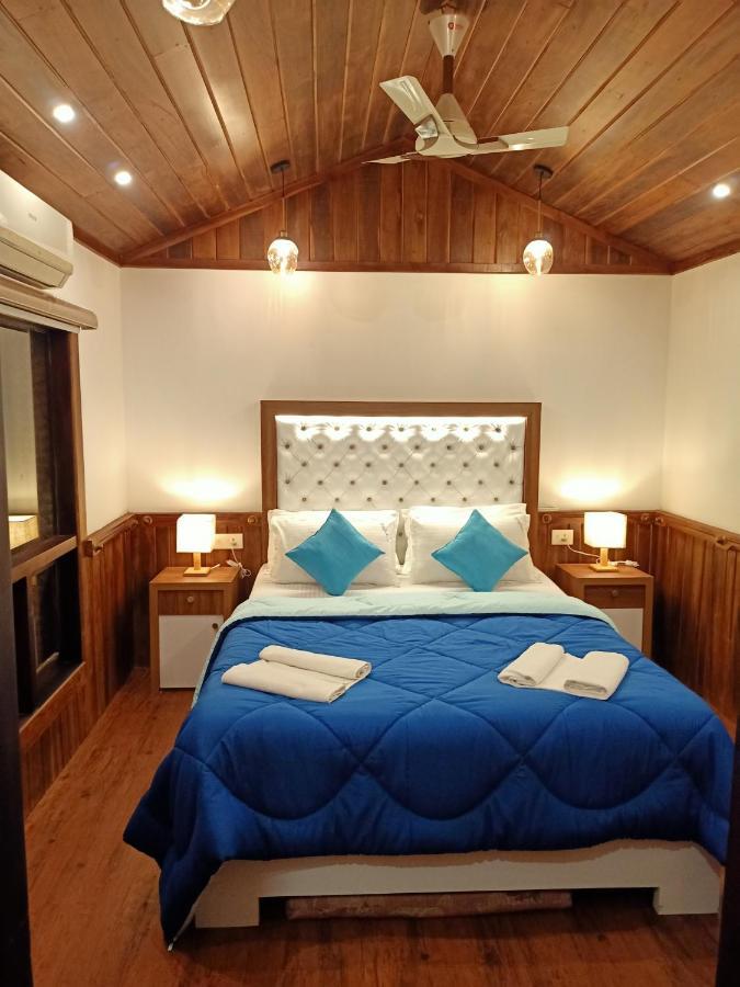 Why Not Houseboat Hotel Alappuzha Exterior foto