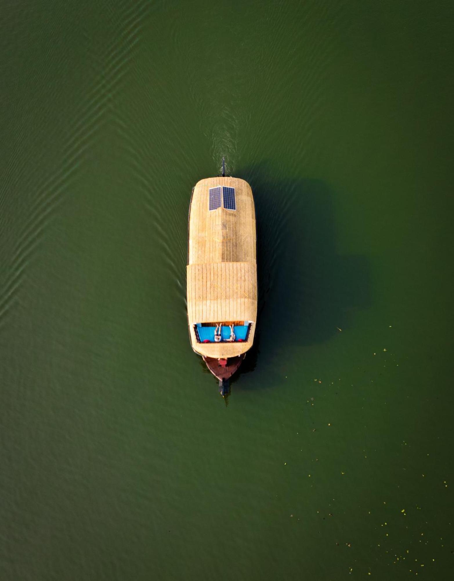 Why Not Houseboat Hotel Alappuzha Exterior foto