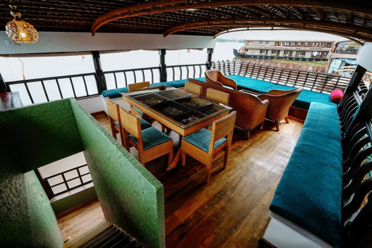 Why Not Houseboat Hotel Alappuzha Exterior foto