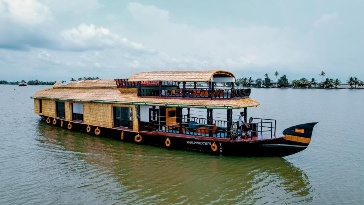 Why Not Houseboat Hotel Alappuzha Exterior foto